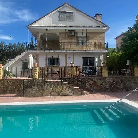 Casa San Rafael Con Piscina Holiday home